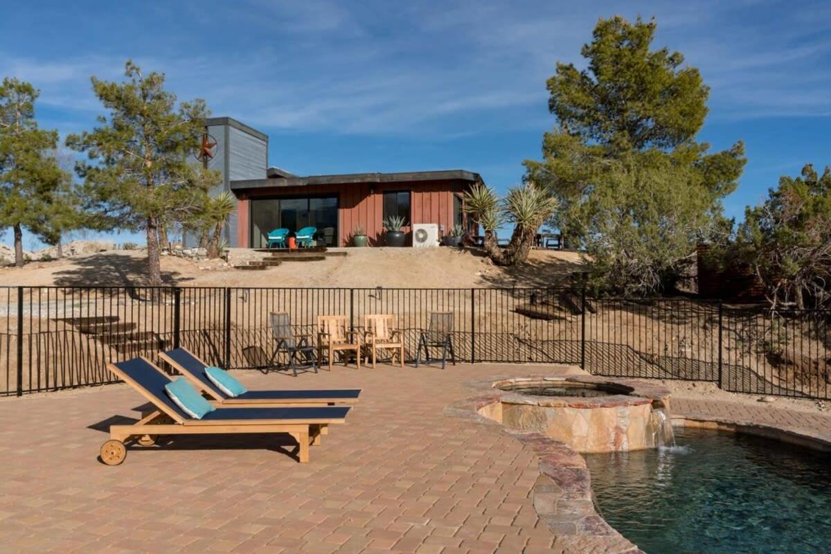 Morongo Star Ranch - Rolling Country Hills W Pool Ferienhaus *